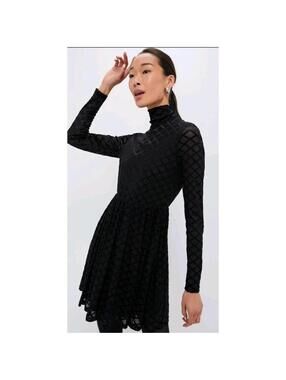 Tuckernuck Black Velvet Burnout Rowan Mockneck Turtleneck Swing Dress Sz S